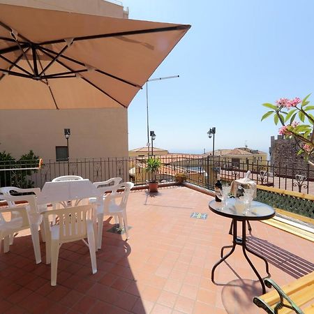 Casa la Boheme Apartment Taormina Bagian luar foto