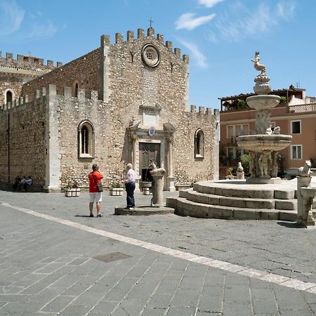 Casa la Boheme Apartment Taormina Bagian luar foto