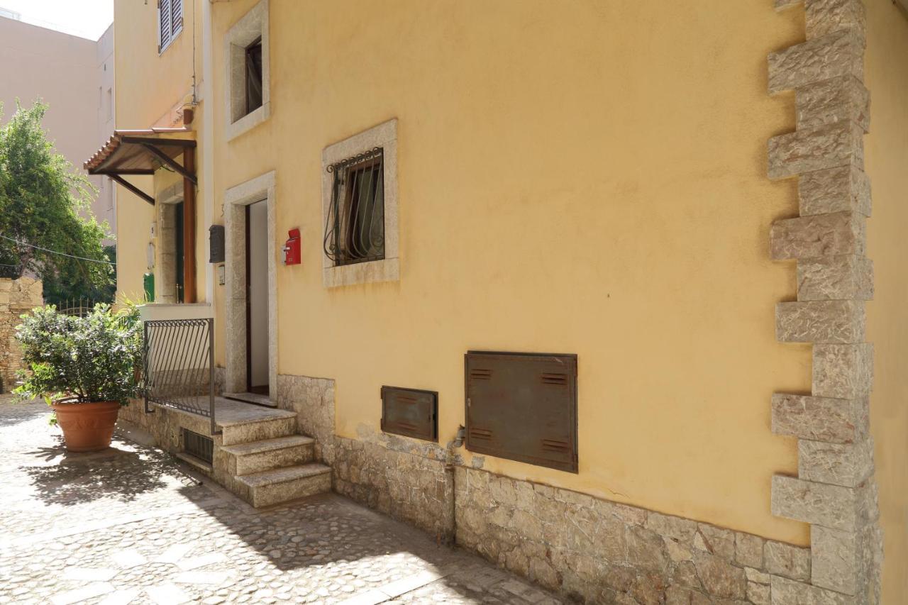 Casa la Boheme Apartment Taormina Bagian luar foto
