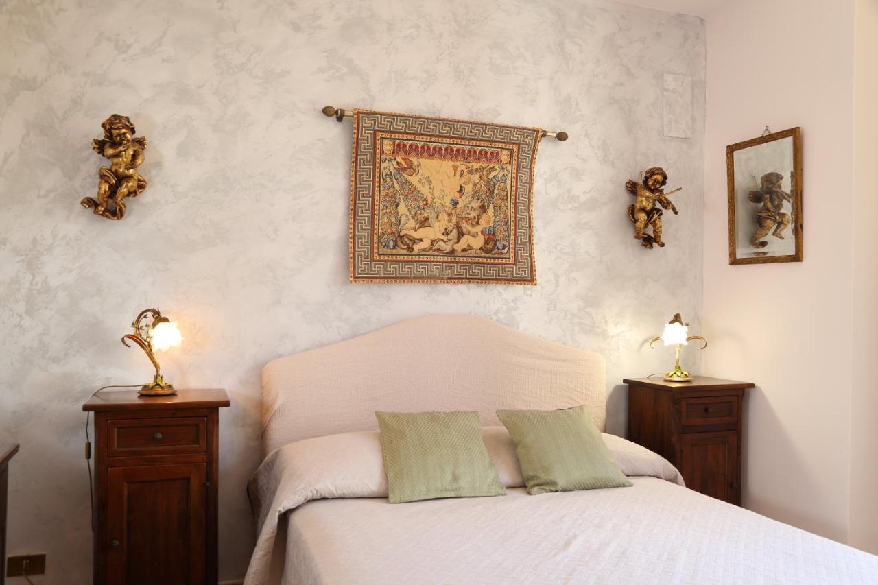 Casa la Boheme Apartment Taormina Bagian luar foto