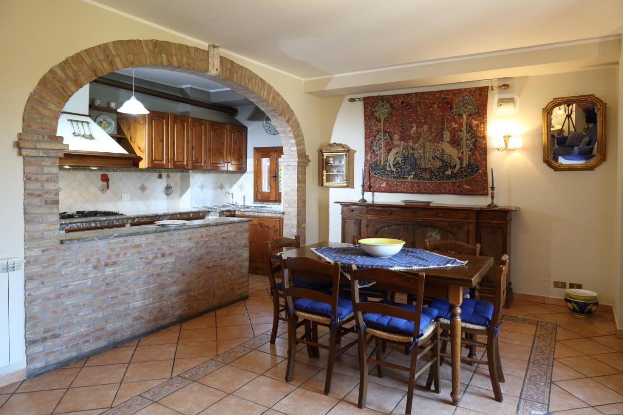 Casa la Boheme Apartment Taormina Bagian luar foto