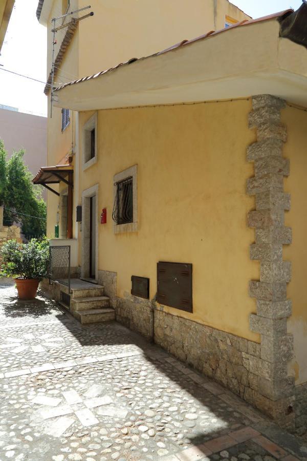 Casa la Boheme Apartment Taormina Bagian luar foto